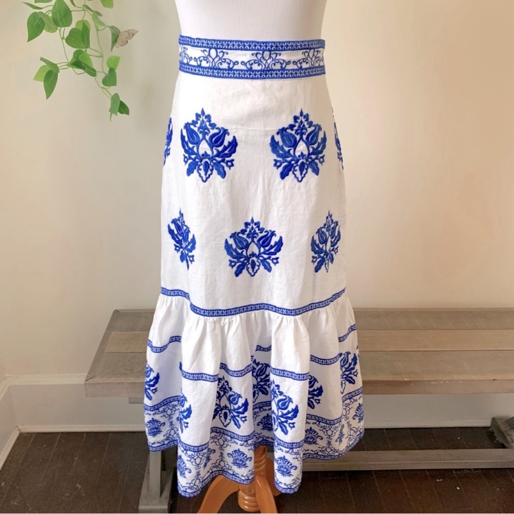 ZARA embroidered linen skirt